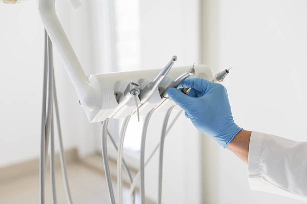 24/7 Emergency Dental Implants experts in Rouse, CA